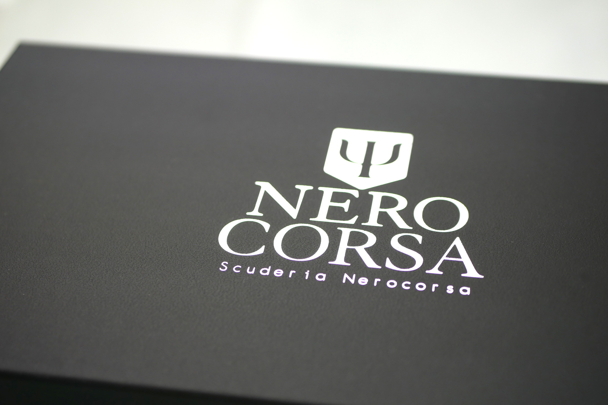 NERO CORSA カー用品用のギフトボックスです